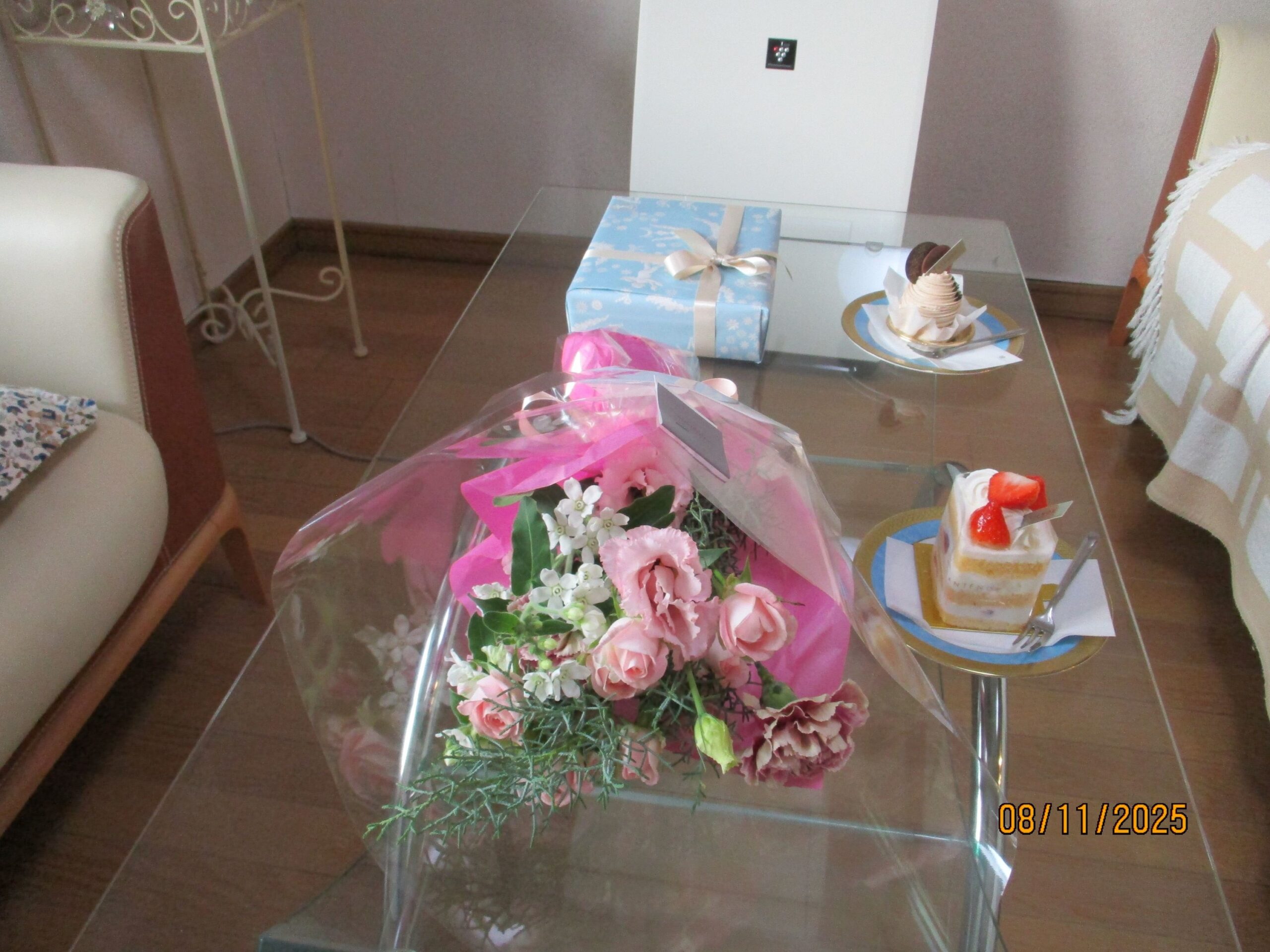 成婚のお祝い会を行いました